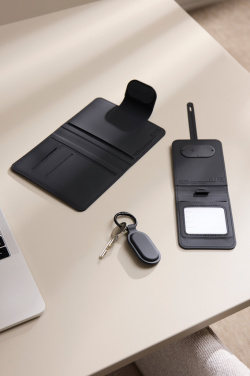 Logotrade profilprodukter bild: VINGA Baltimore RCS Luggage Tag With Finder Dual